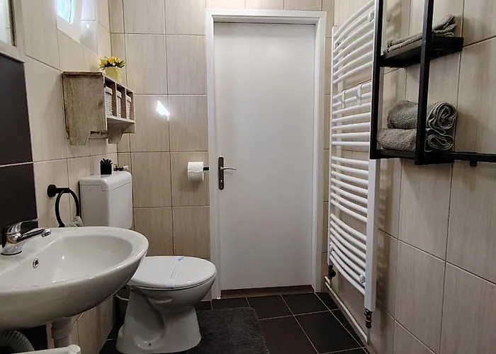 Square Apartment Ćuprija